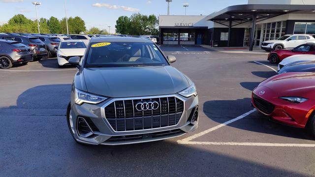 2025 Audi Q3 Premium 45 TFSI S line quattro Tiptronic