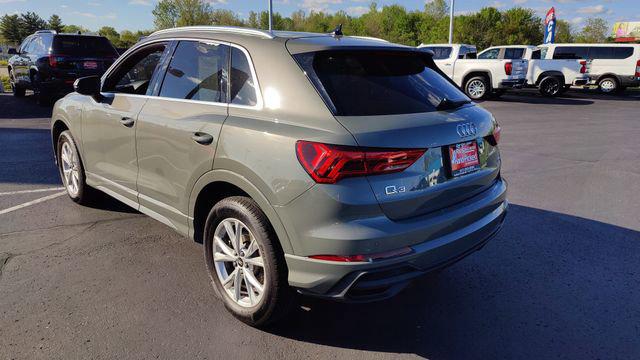 2025 Audi Q3 Premium 45 TFSI S line quattro Tiptronic