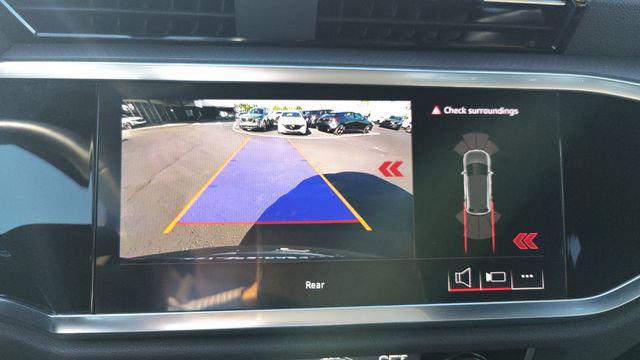 2025 Audi Q3 Premium 45 TFSI S line quattro Tiptronic