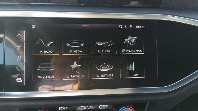 2025 Audi Q3 Premium 45 TFSI S line quattro Tiptronic