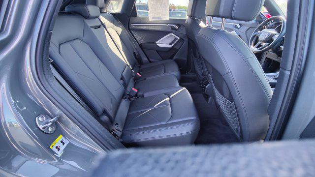 2025 Audi Q3 Premium 45 TFSI S line quattro Tiptronic