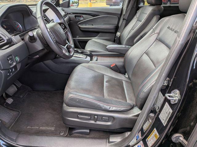 2022 Honda Pilot AWD Black Edition