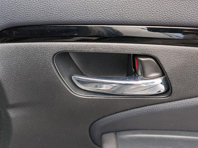 2022 Honda Pilot AWD Black Edition