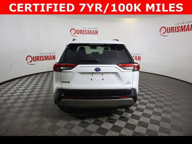 2024 Toyota RAV4 SE - Photo 9