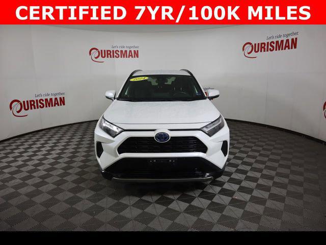 2024 Toyota RAV4 SE - Photo 14