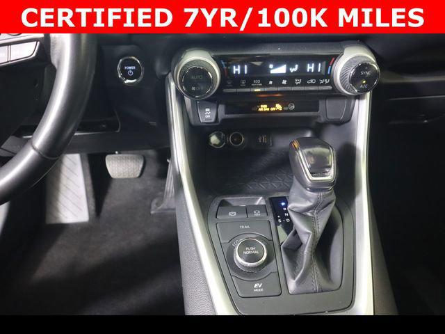 2024 Toyota RAV4 SE - Photo 26