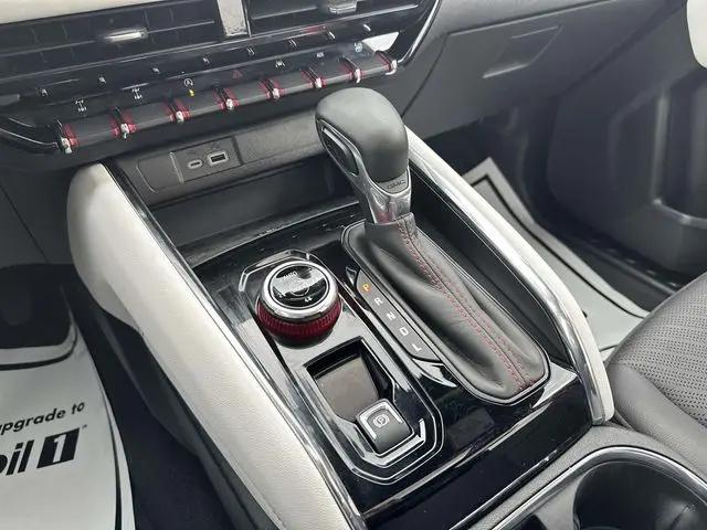 2025 GMC Canyon 4WD AT4
