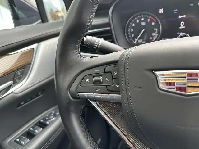 2025 Cadillac XT6 AWD Premium Luxury