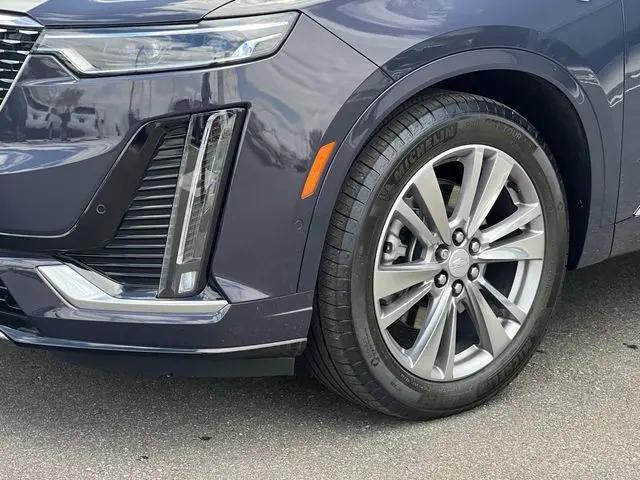 2025 Cadillac XT6 AWD Premium Luxury