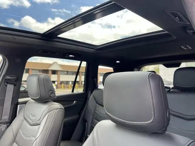 2025 Cadillac XT6 AWD Premium Luxury