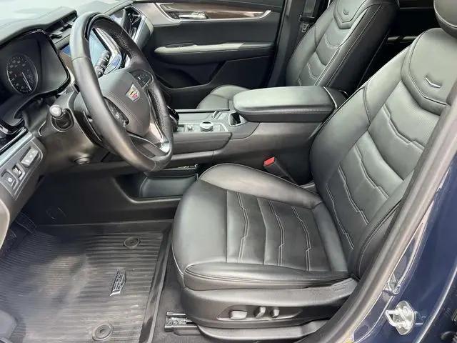 2025 Cadillac XT6 AWD Premium Luxury