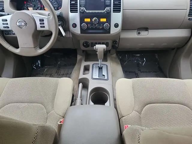 2017 Nissan Frontier SV