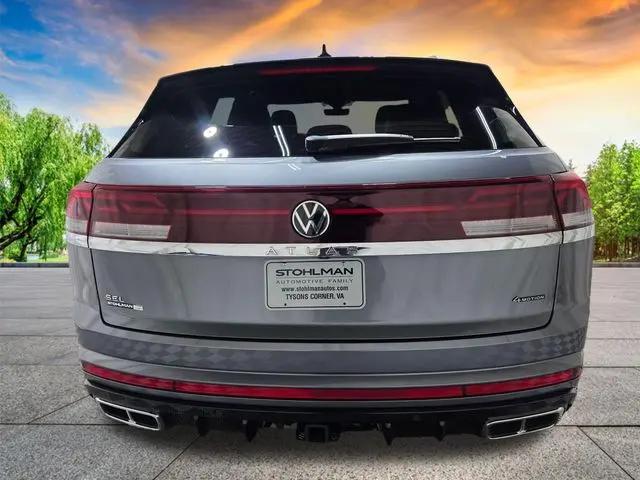 2024 Volkswagen Atlas Cross Sport 2.0T SEL Premium R-Line