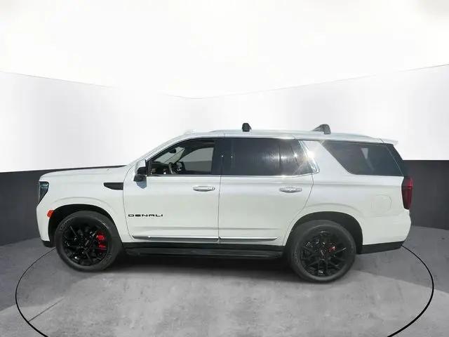 2023 GMC Yukon 4WD Denali