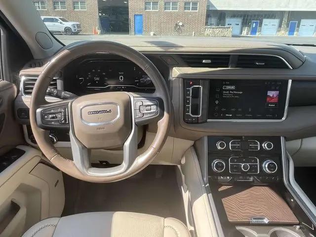 2023 GMC Yukon 4WD Denali