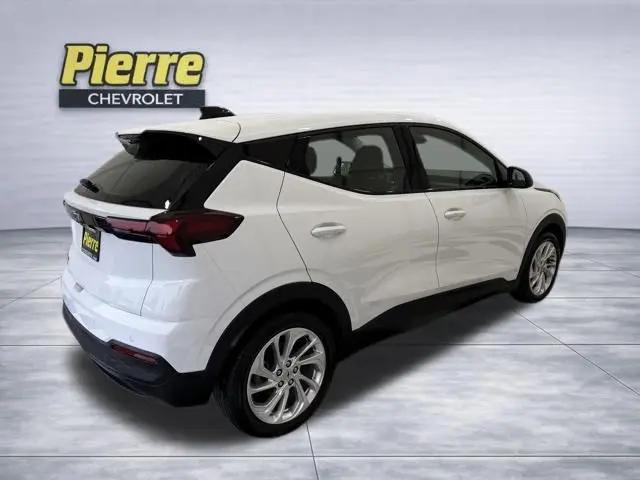 2027 Chevrolet Bolt LT FWD