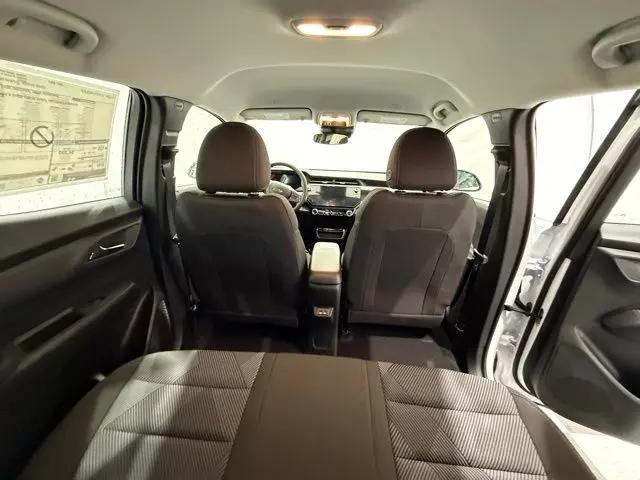 2027 Chevrolet Bolt LT FWD