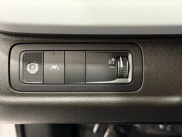 2027 Chevrolet Bolt LT FWD