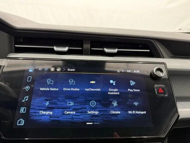 2027 Chevrolet Bolt LT FWD