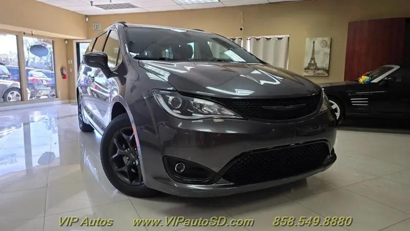 2019 Chrysler Pacifica Touring L for sale in San Diego, CA