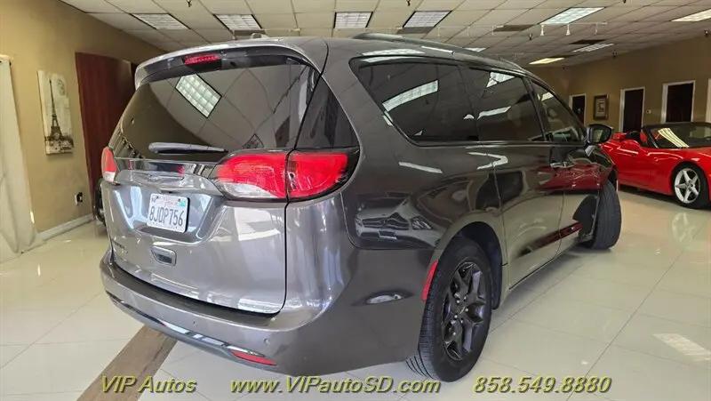 2019 Chrysler Pacifica Touring L
