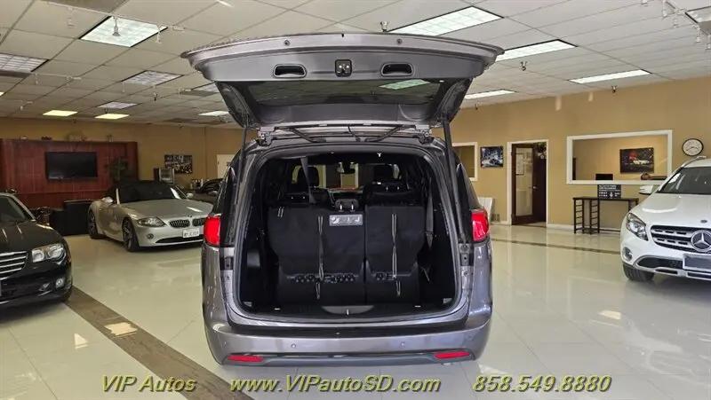 2019 Chrysler Pacifica Touring L
