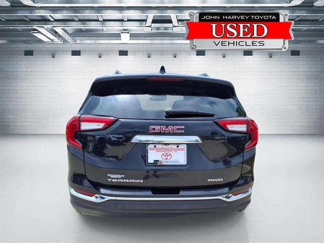 2022 GMC Terrain AWD SLT