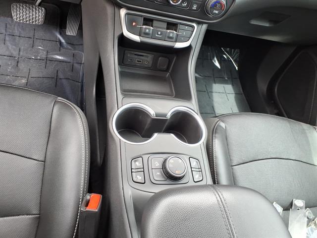 2022 GMC Terrain AWD SLT
