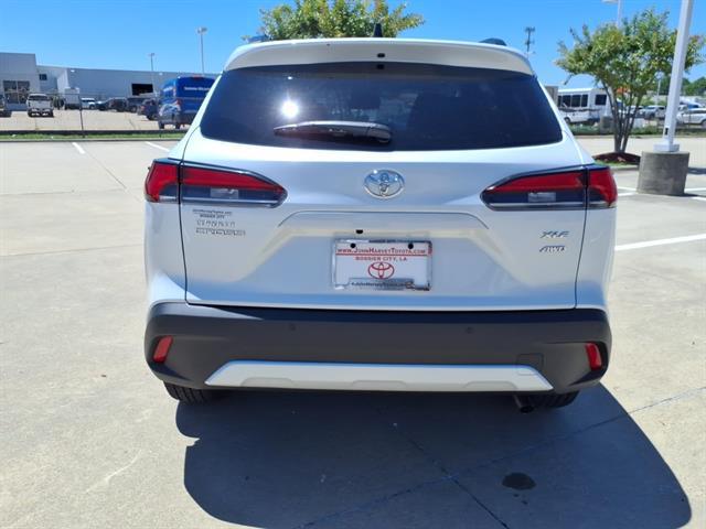 2025 Toyota Corolla Cross XLE