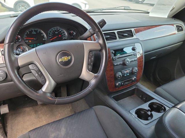 2013 Chevrolet Suburban LS