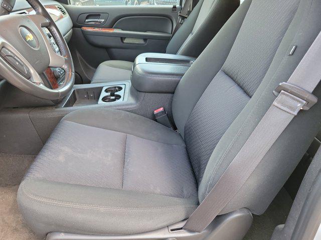 2013 Chevrolet Suburban LS