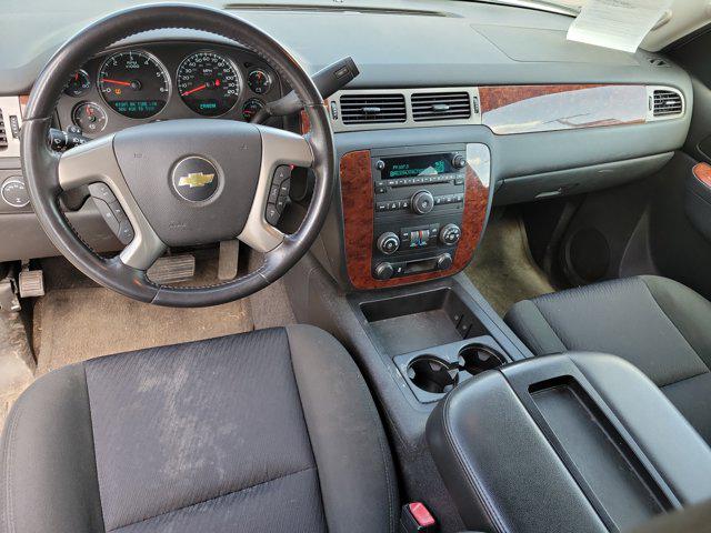 2013 Chevrolet Suburban LS