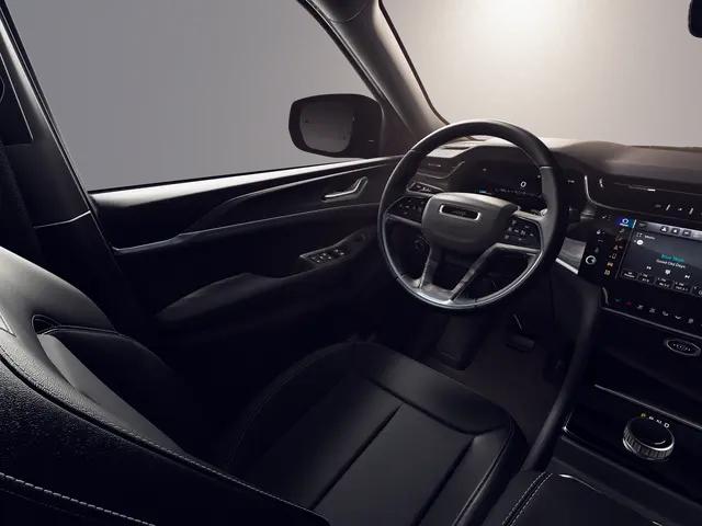 2026 Jeep Grand Cherokee L Altitude 4x4