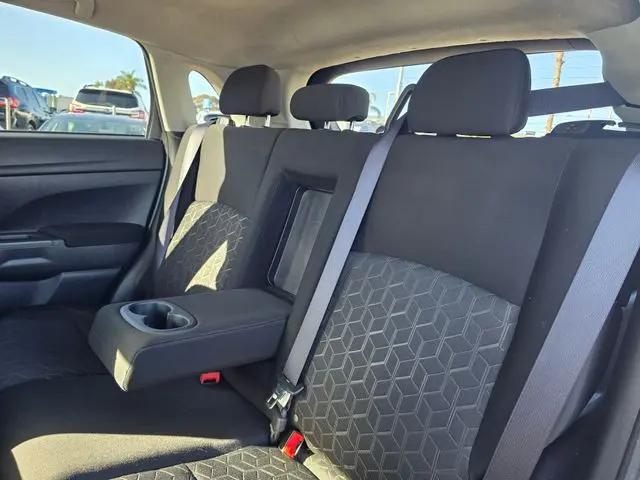 2023 Mitsubishi Outlander Sport 2.0 ES AWC