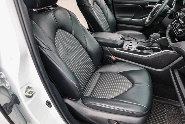 2023 Toyota Highlander XSE