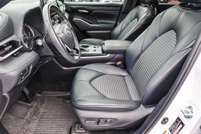 2023 Toyota Highlander XSE