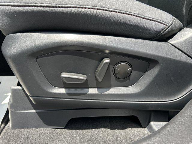 2026 Ford Explorer Active w/200A Pkg RWD