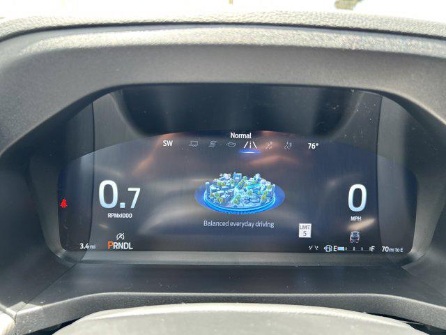 2026 Ford Explorer Active w/200A Pkg RWD