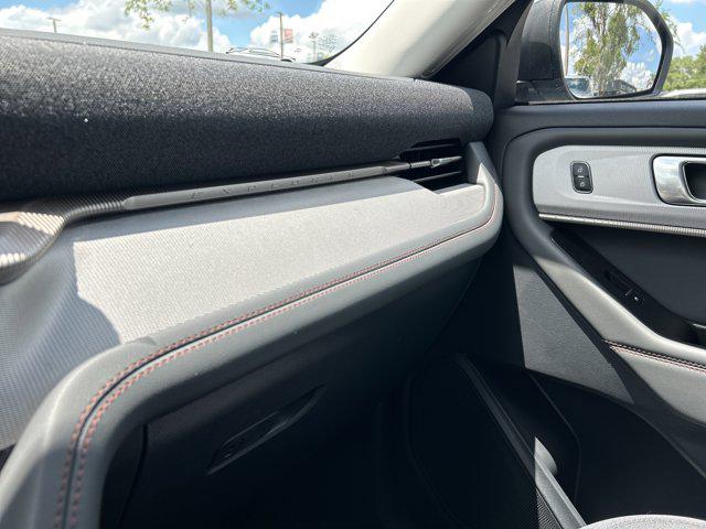 2026 Ford Explorer Active w/200A Pkg RWD