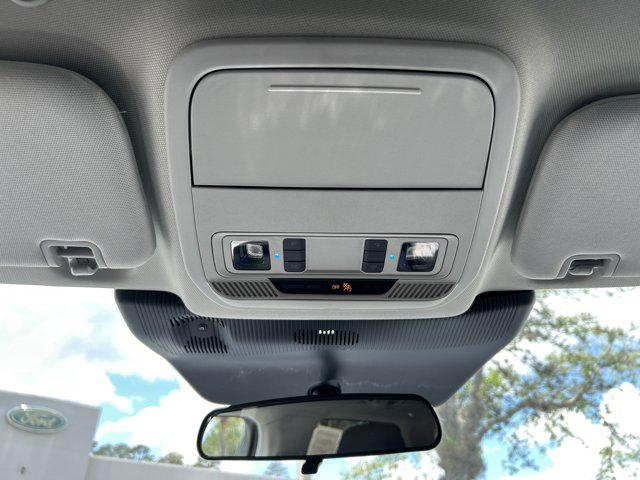2026 Ford Explorer Active w/200A Pkg RWD