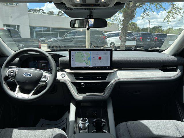 2026 Ford Explorer Active w/200A Pkg RWD