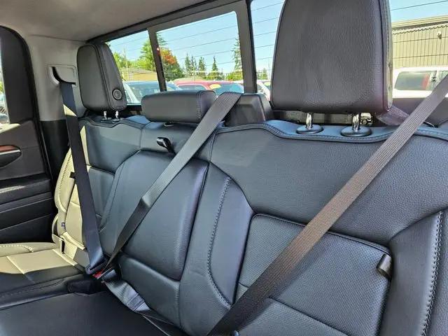 2025 GMC Sierra 1500 4WD Crew Cab Short Box Denali