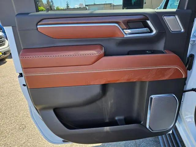2026 GMC Sierra 3500HD Crew Cab, Long Bed, Denali Ultimate, 4WD
