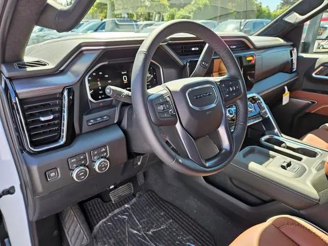 2026 GMC Sierra 3500HD Crew Cab, Long Bed, Denali Ultimate, 4WD