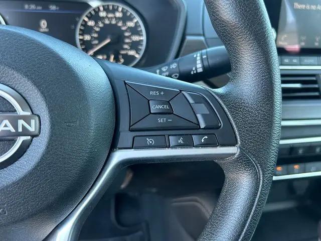 2023 Nissan Altima SV FWD