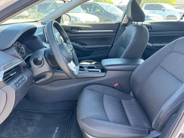 2023 Nissan Altima SV FWD