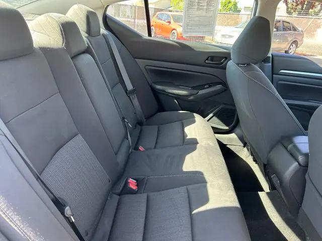 2023 Nissan Altima SV FWD