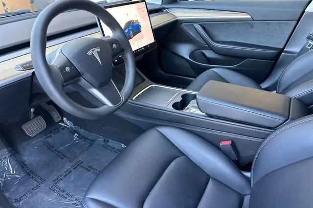 2023 Tesla Model 3 Rear-Wheel Drive
