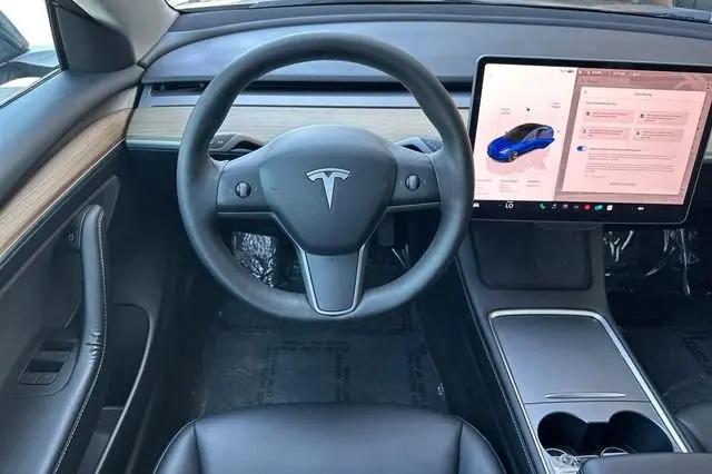 2023 Tesla Model 3 Rear-Wheel Drive