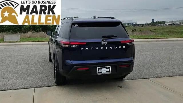 2025 Nissan Pathfinder SV FWD